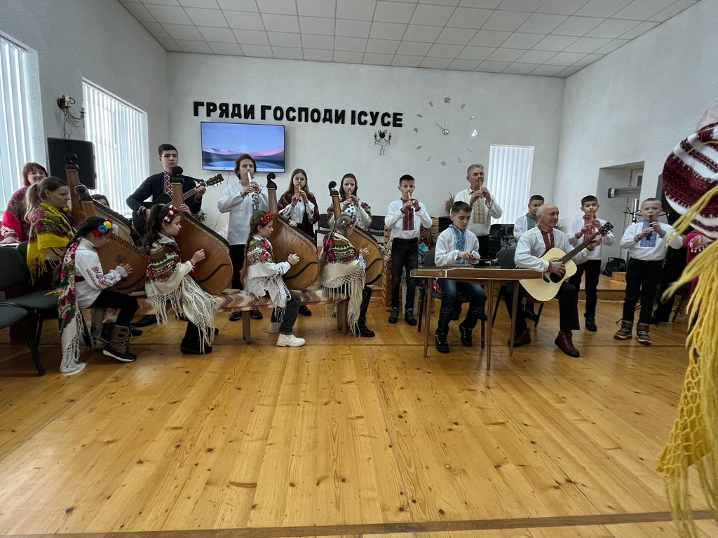 В неділю 14.01.2024 року учні Золотопотіцької мистецької школи 